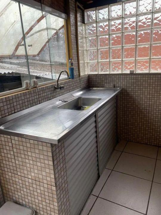 Sobrado à venda com 3 quartos, 294m² - Foto 3