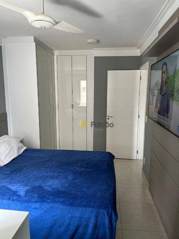 Apartamento à venda com 2 quartos, 67m² - Foto 12