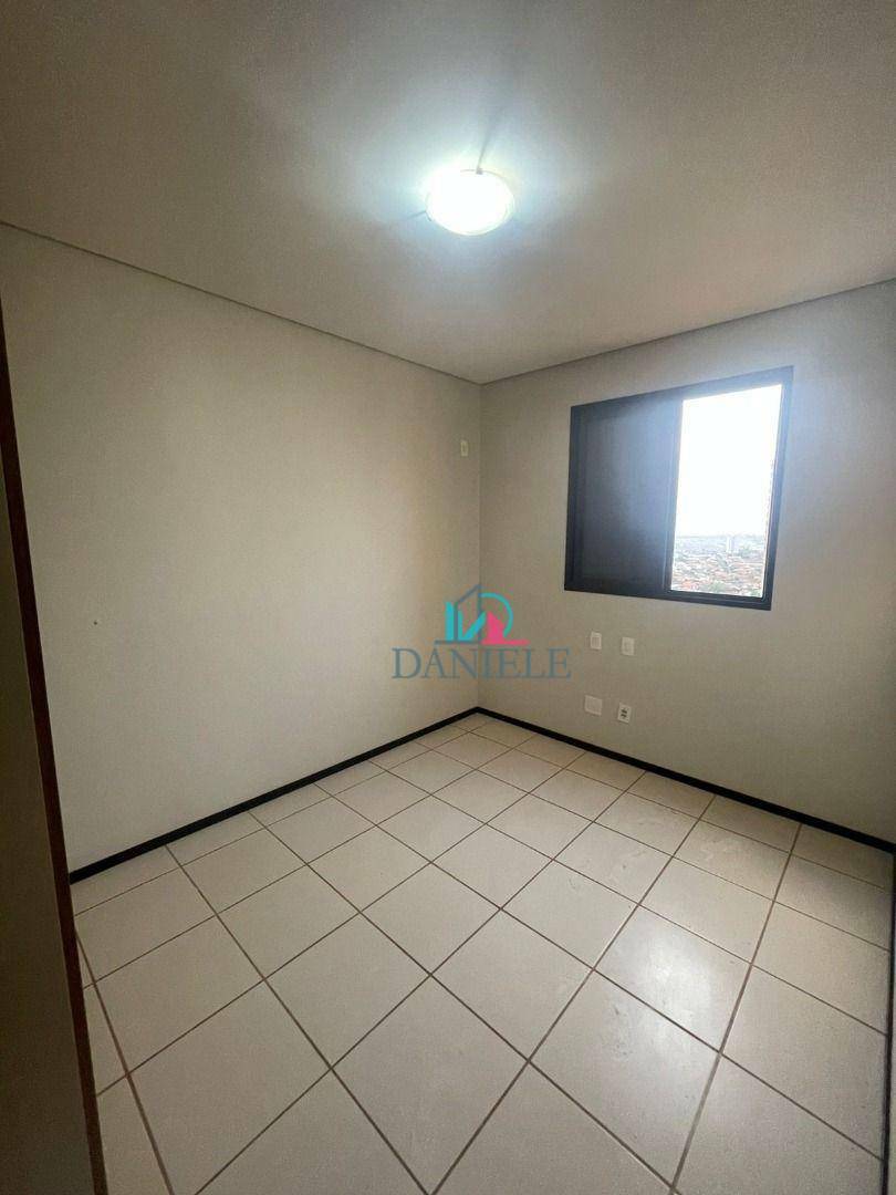 Apartamento à venda com 2 quartos, 72m² - Foto 15