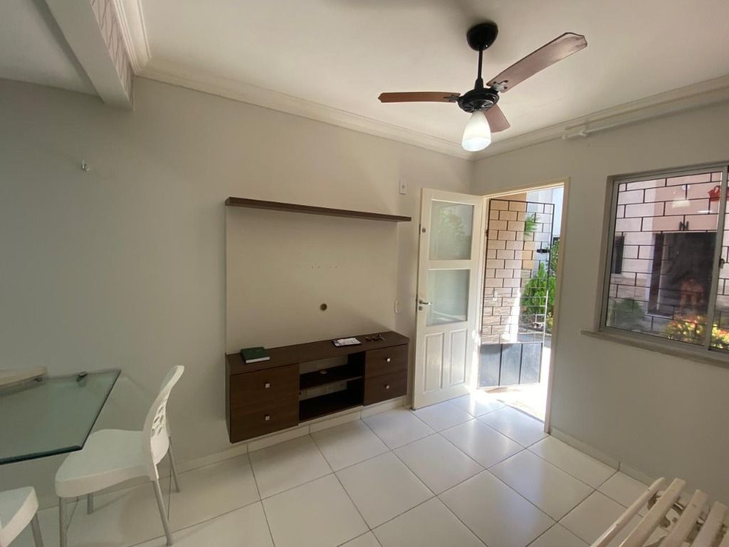 Apartamento para alugar com 2 quartos, 64m² - Foto 1