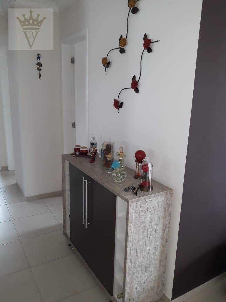 Apartamento à venda com 3 quartos, 84m² - Foto 3