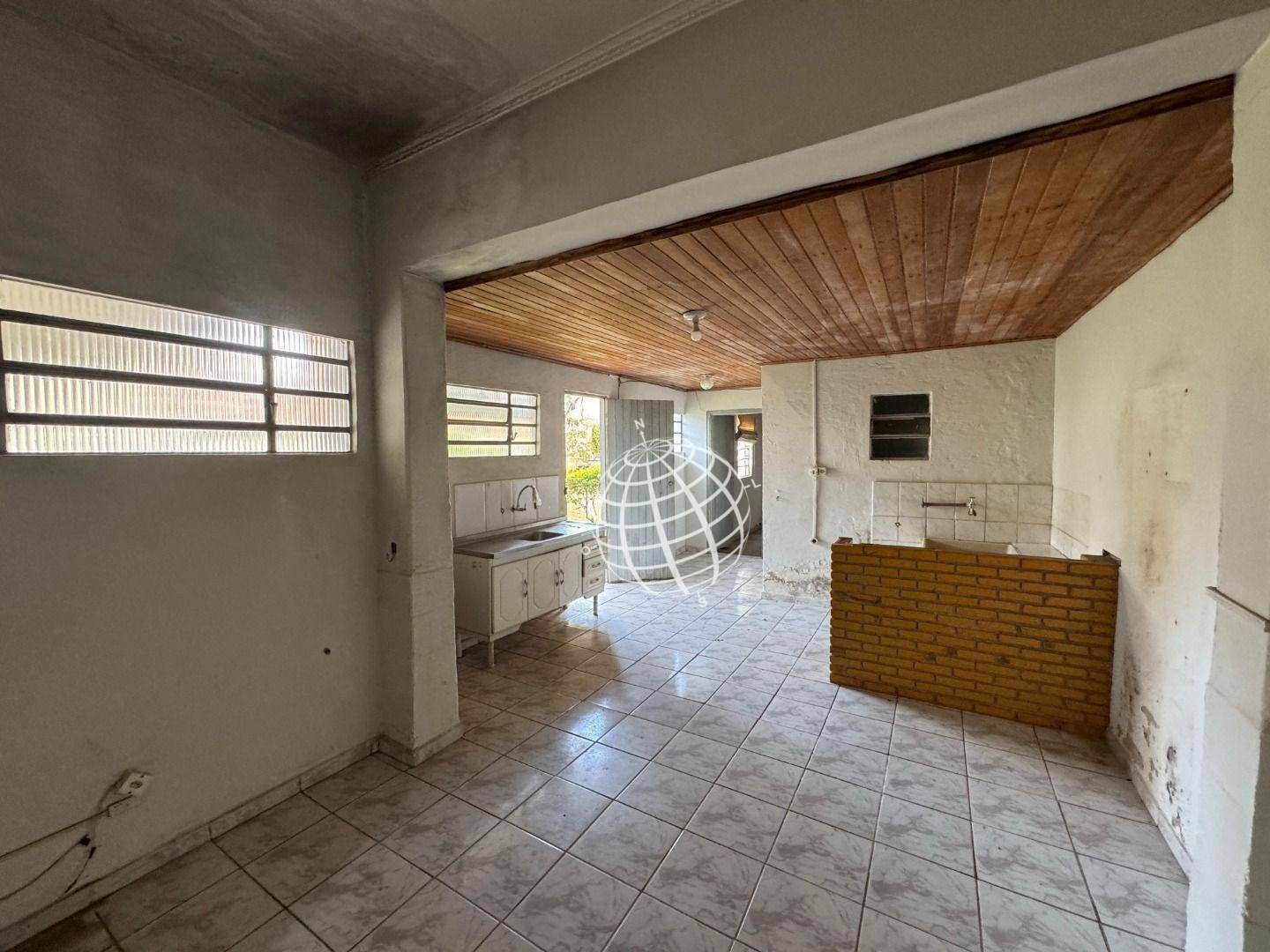 Casa à venda e aluguel com 3 quartos, 220m² - Foto 12