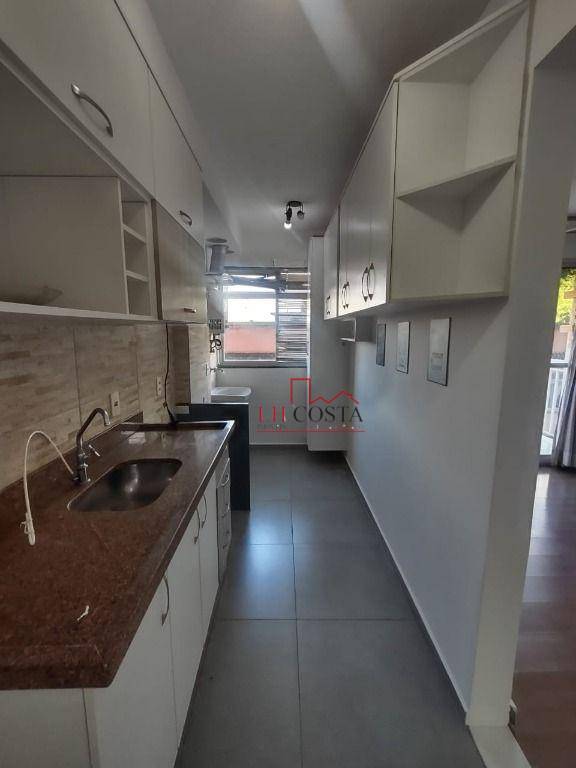 Apartamento à venda com 2 quartos, 64m² - Foto 24