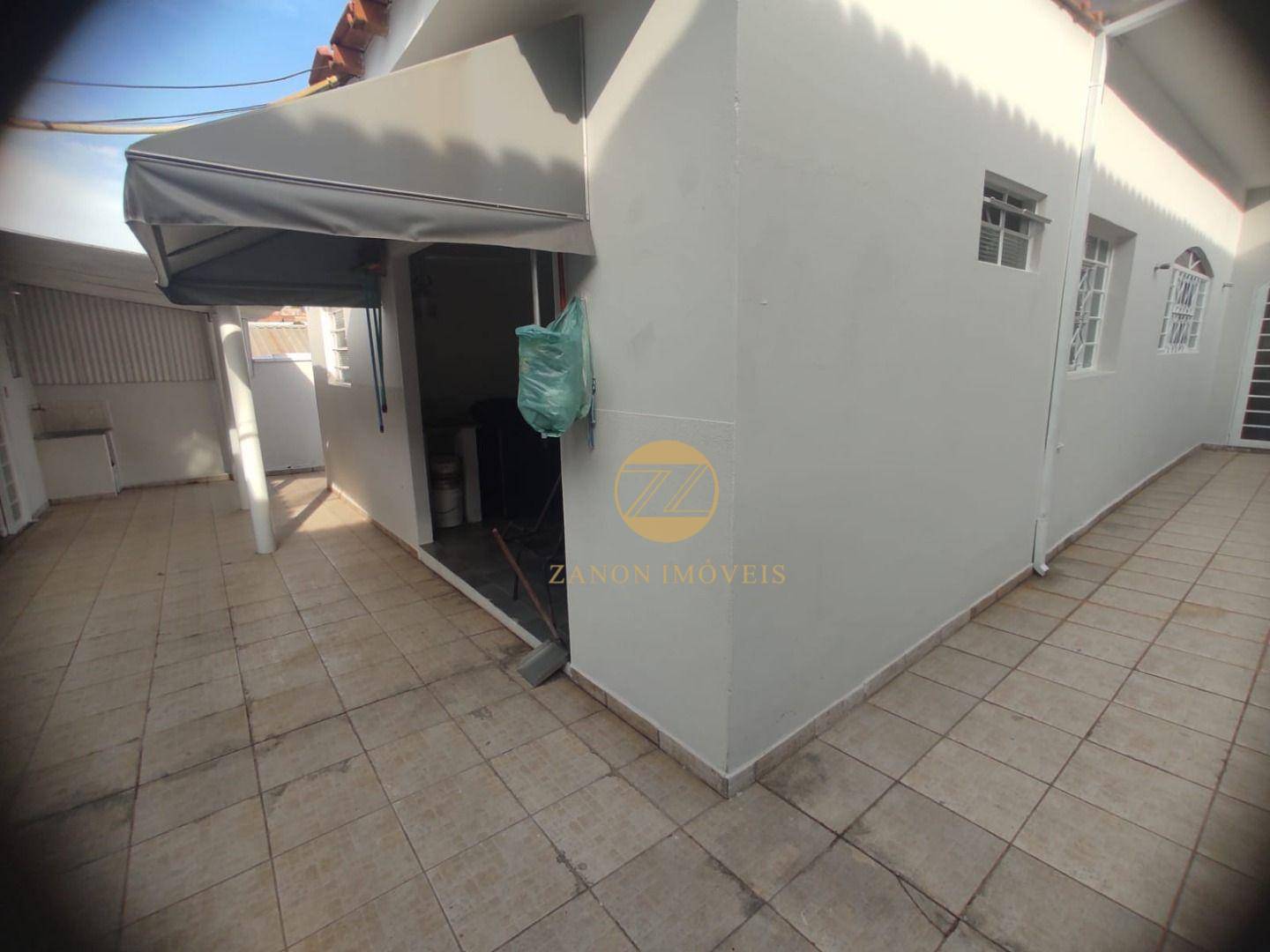 Casa à venda com 2 quartos, 195m² - Foto 5