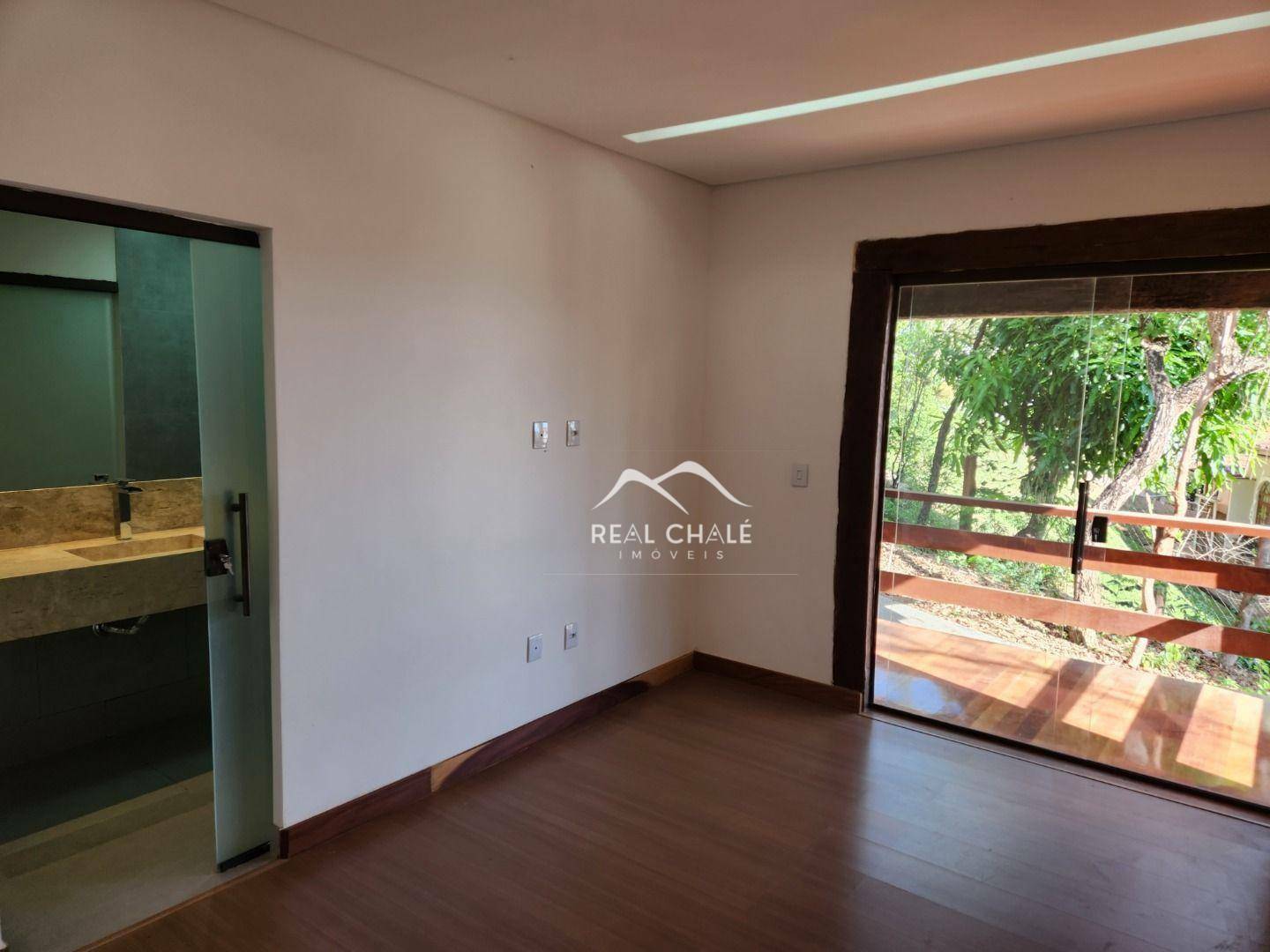 Casa de Condomínio à venda com 4 quartos, 300m² - Foto 22