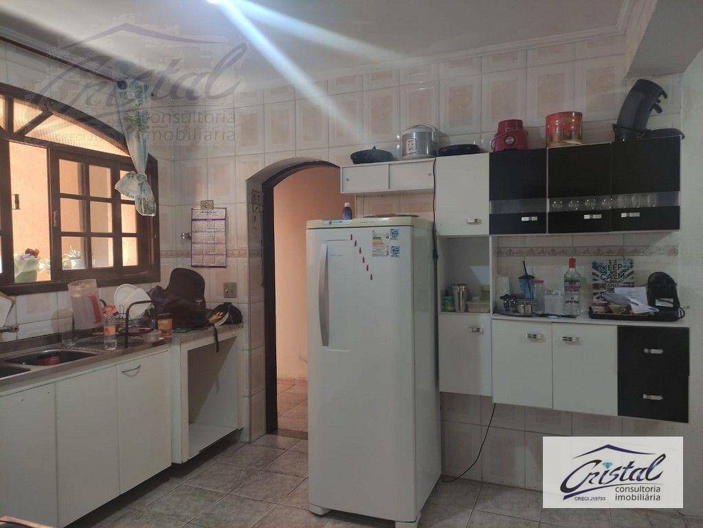 Casa à venda com 10 quartos, 360m² - Foto 32