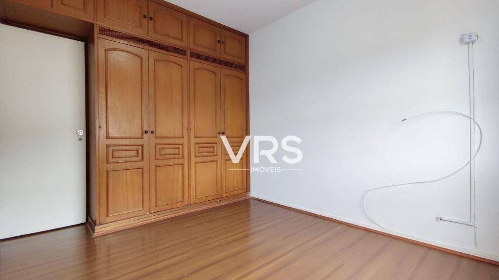 Apartamento à venda com 3 quartos, 105m² - Foto 8