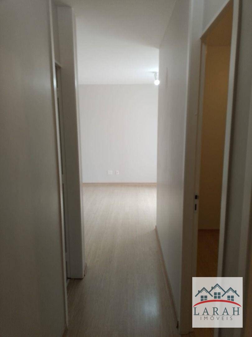 Apartamento à venda com 3 quartos, 70m² - Foto 12