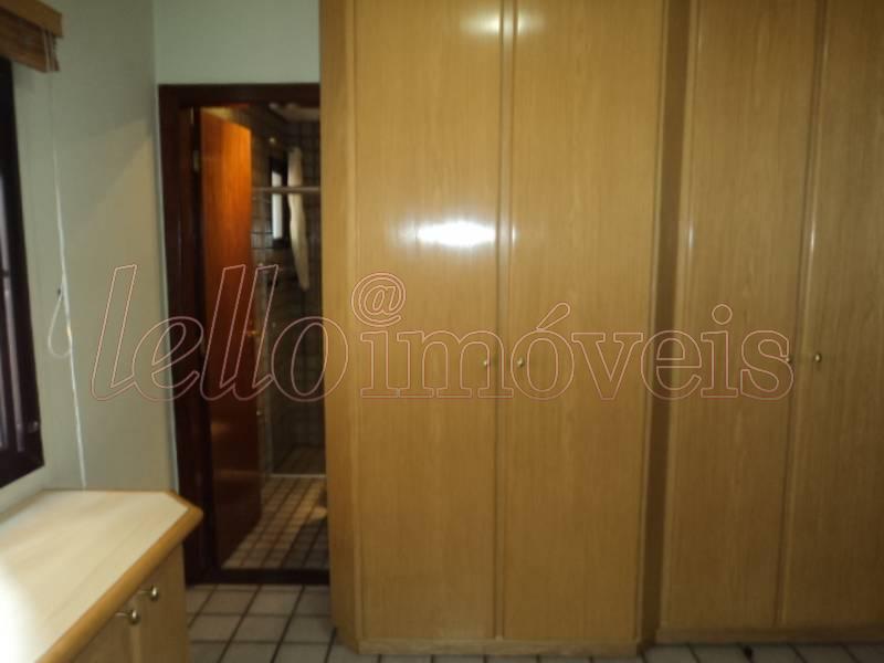 Apartamento para alugar com 3 quartos, 136m² - Foto 9