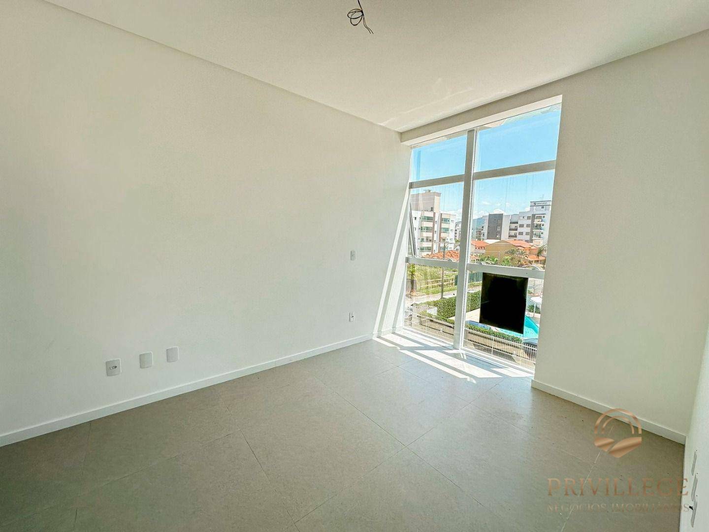 Apartamento à venda com 2 quartos, 66m² - Foto 7