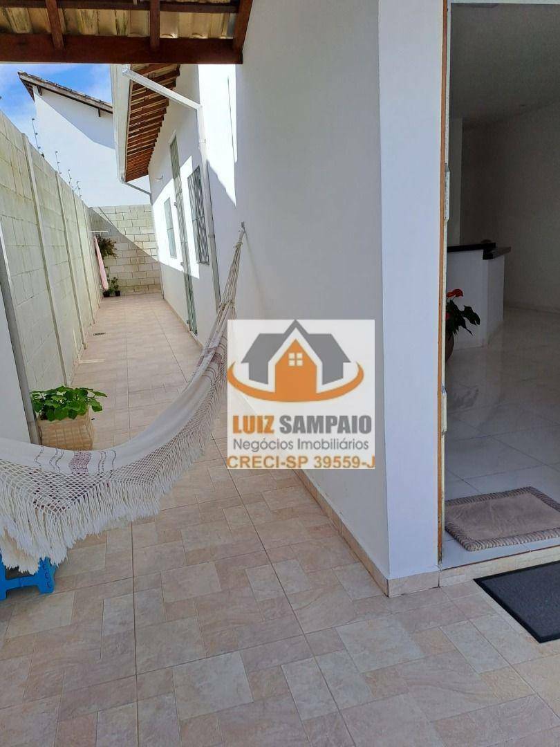 Casa à venda com 2 quartos, 75m² - Foto 18