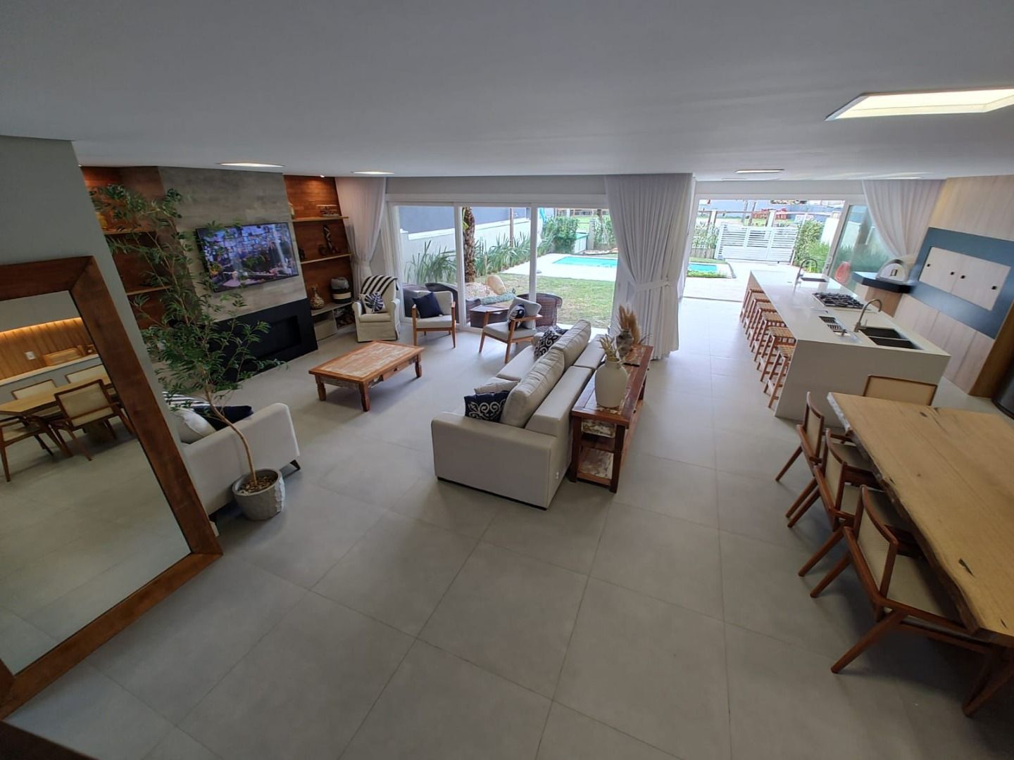 Casa à venda com 4 quartos, 255m² - Foto 25