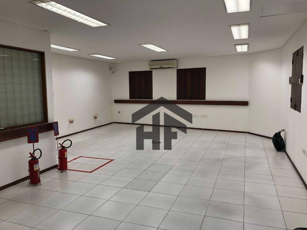 Casa para alugar com 3 quartos, 120m² - Foto 8