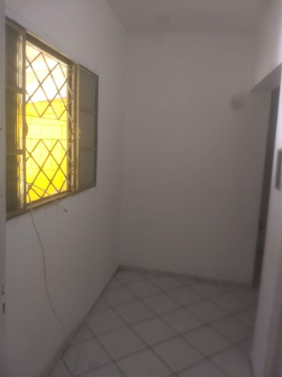 Casa à venda com 1 quarto, 50m² - Foto 10