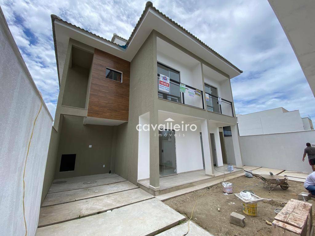 Casa à venda com 2 quartos, 80m² - Foto 1