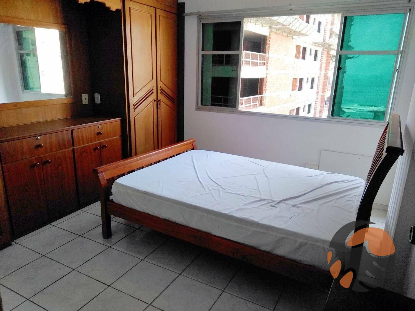 Apartamento para alugar com 2 quartos, 80m² - Foto 9