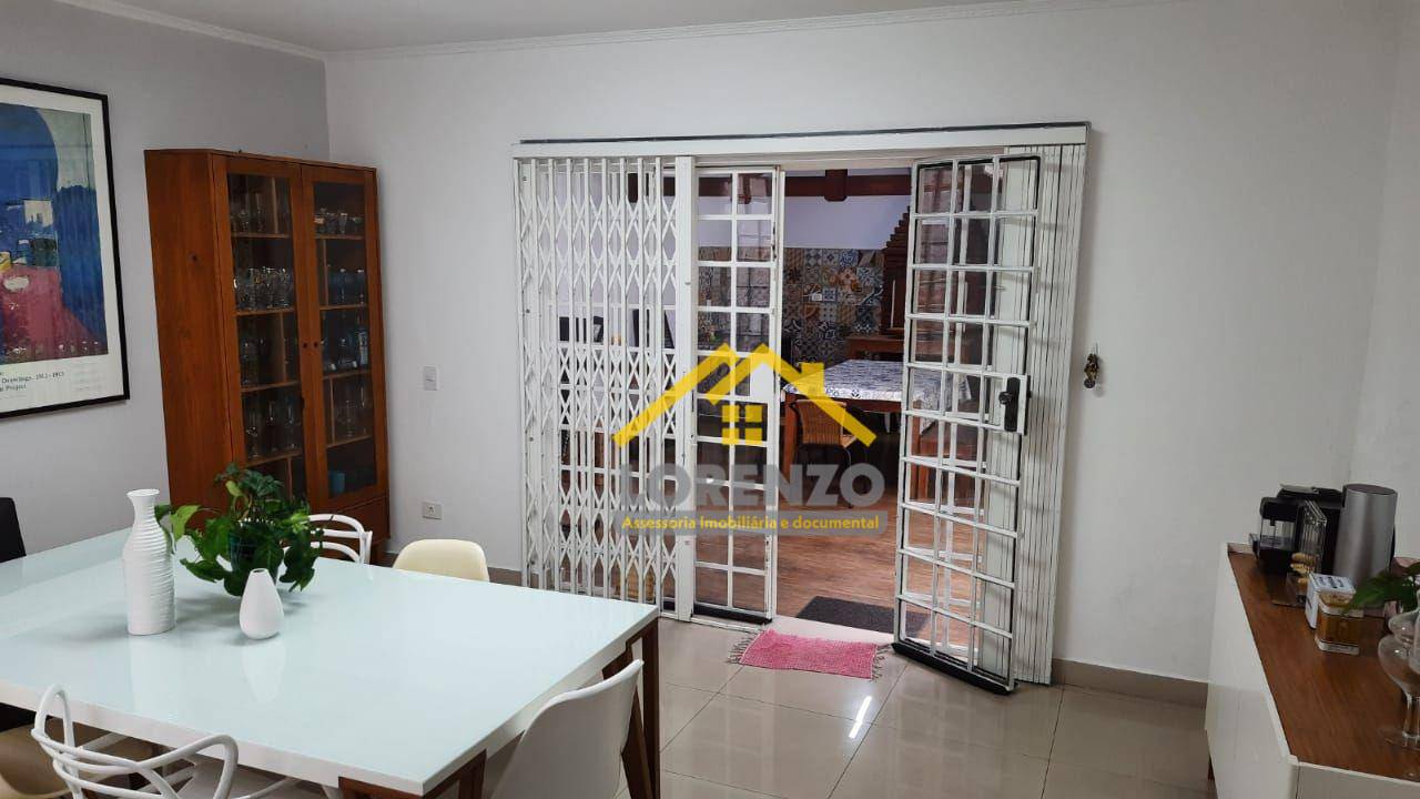 Sobrado à venda com 3 quartos, 300m² - Foto 15