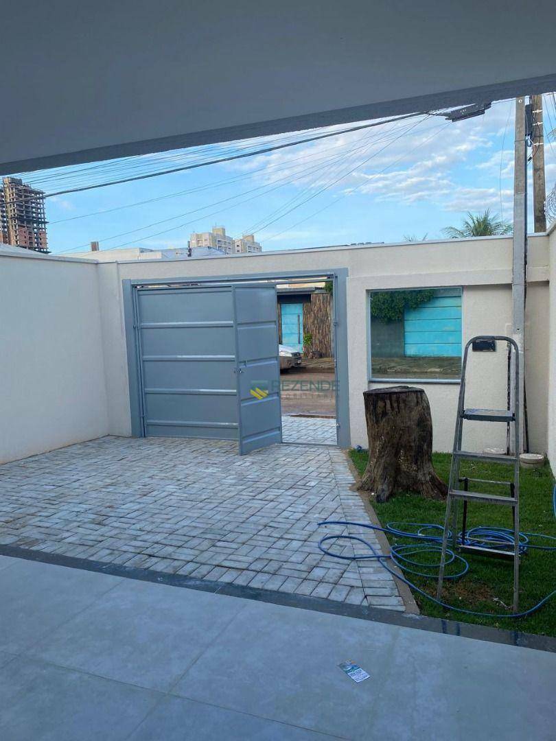 Casa à venda com 3 quartos, 100m² - Foto 19