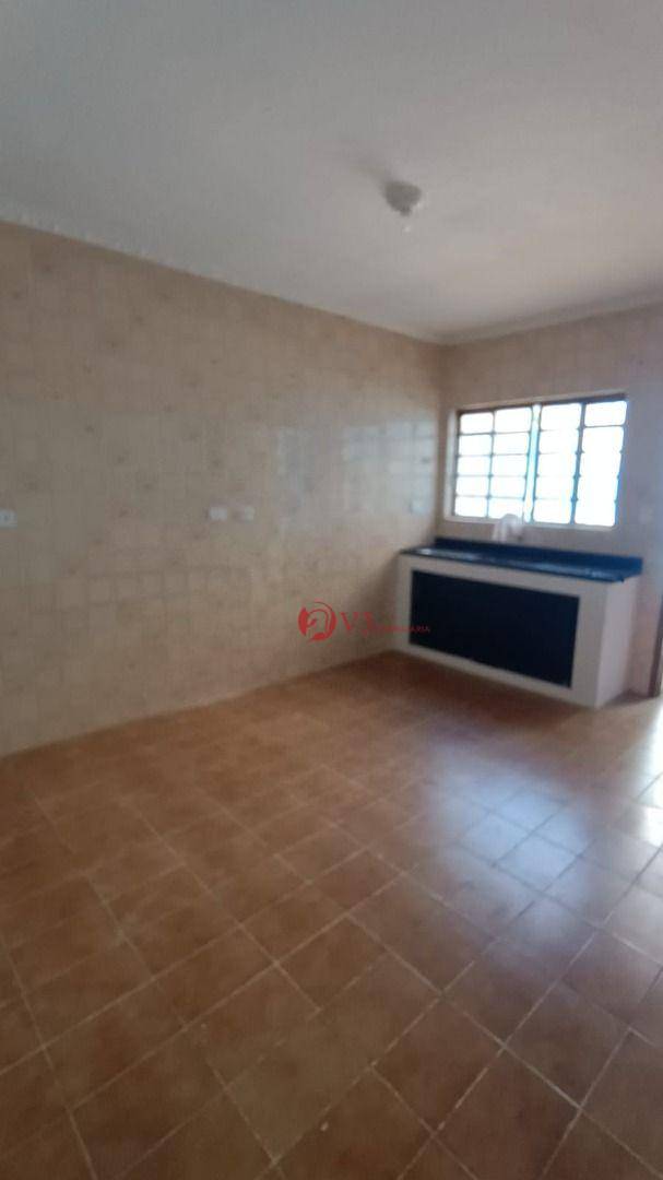 Casa à venda com 2 quartos, 65m² - Foto 32