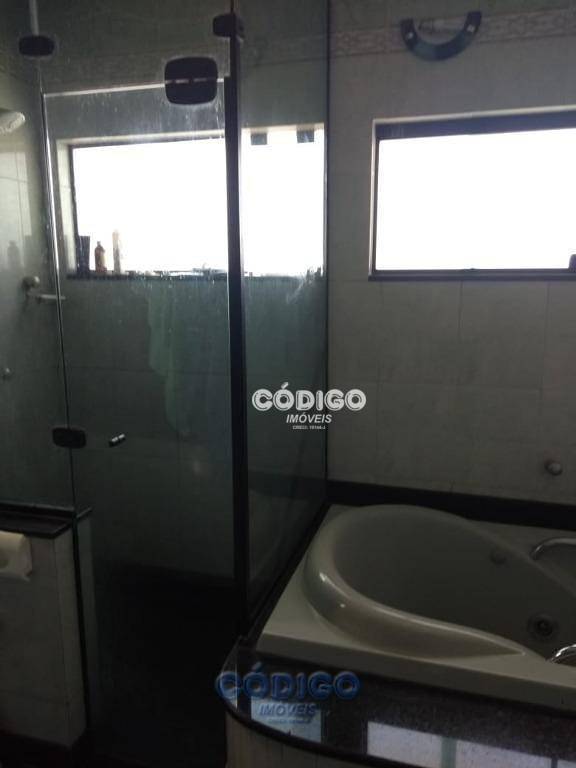 Sobrado à venda com 3 quartos, 236m² - Foto 20