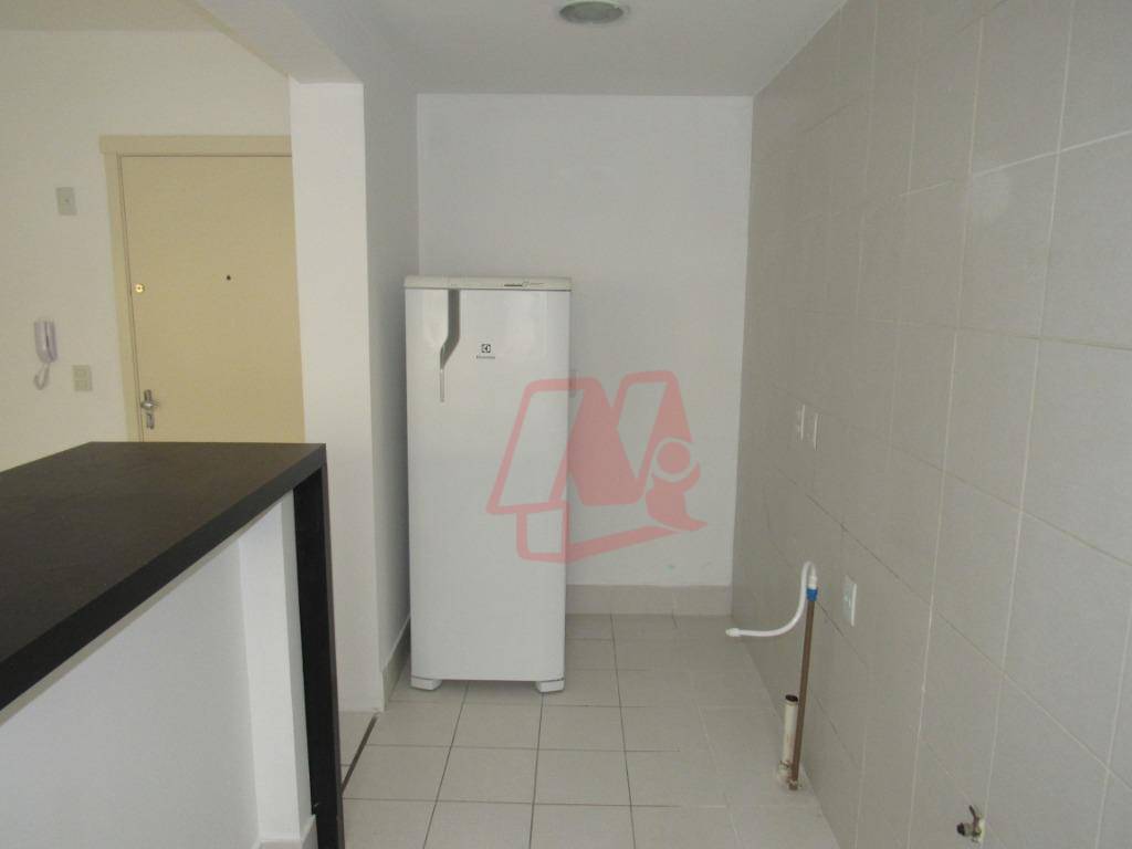 Apartamento à venda e aluguel com 3 quartos, 90m² - Foto 8