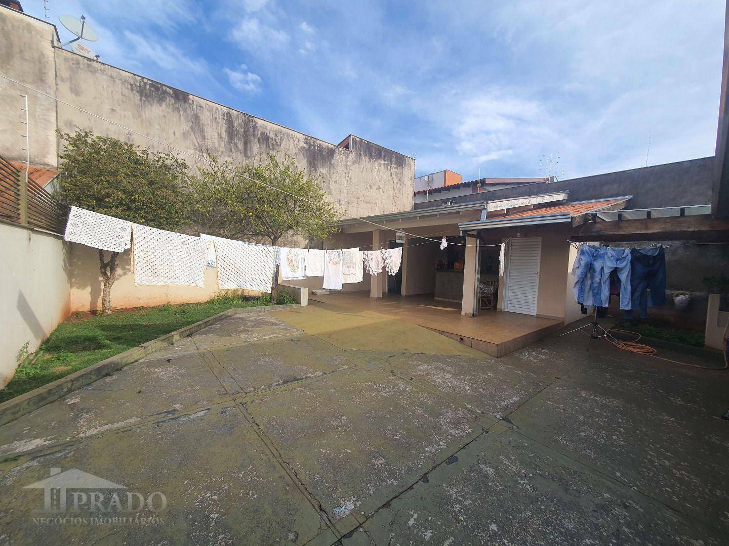 Casa à venda com 3 quartos, 202m² - Foto 9