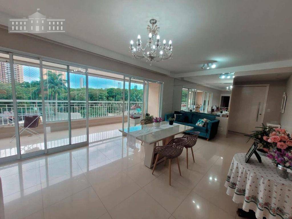 Apartamento para alugar com 3 quartos, 175m² - Foto 2