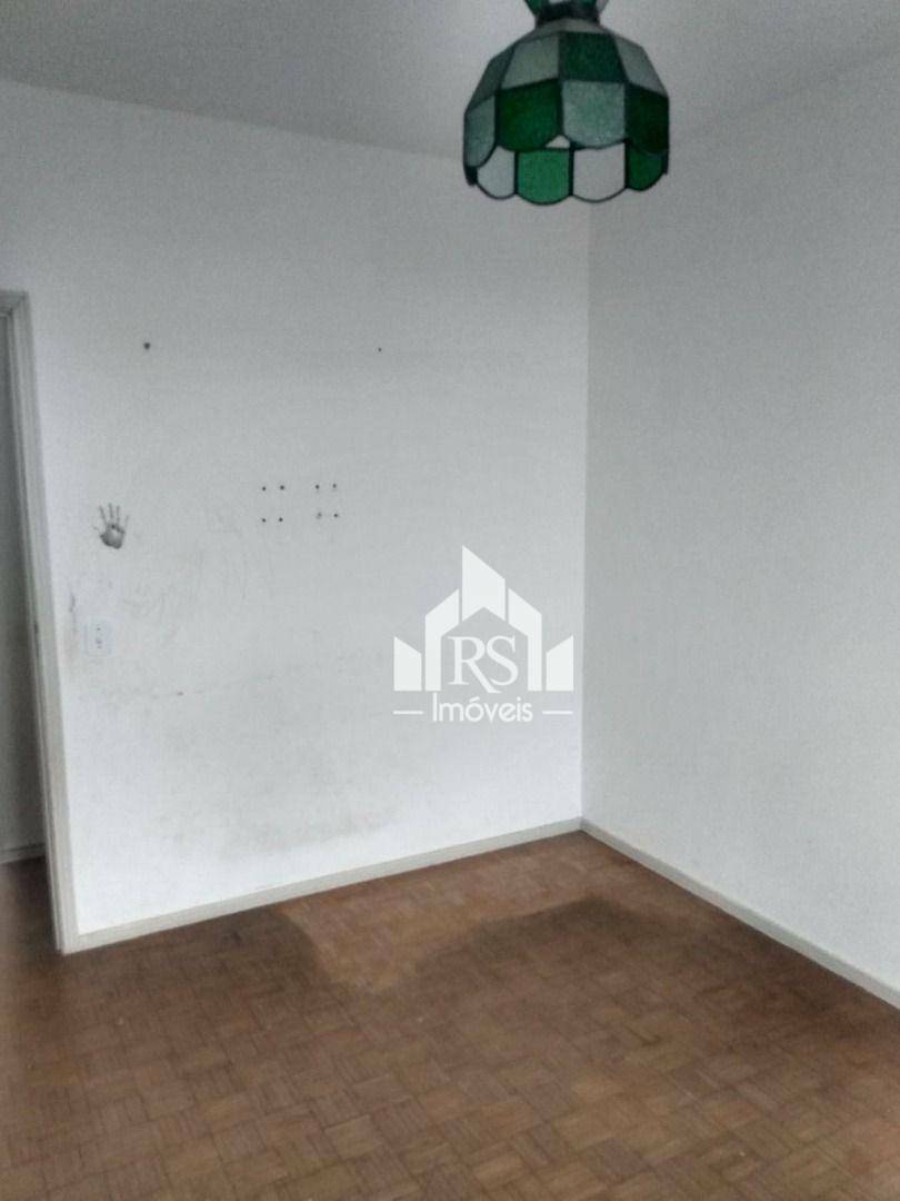 Apartamento à venda com 3 quartos, 140m² - Foto 11