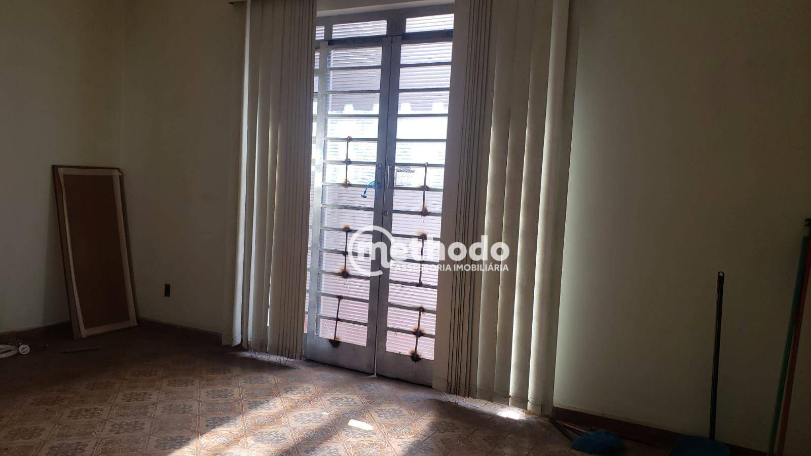 Casa à venda com 3 quartos, 258m² - Foto 16