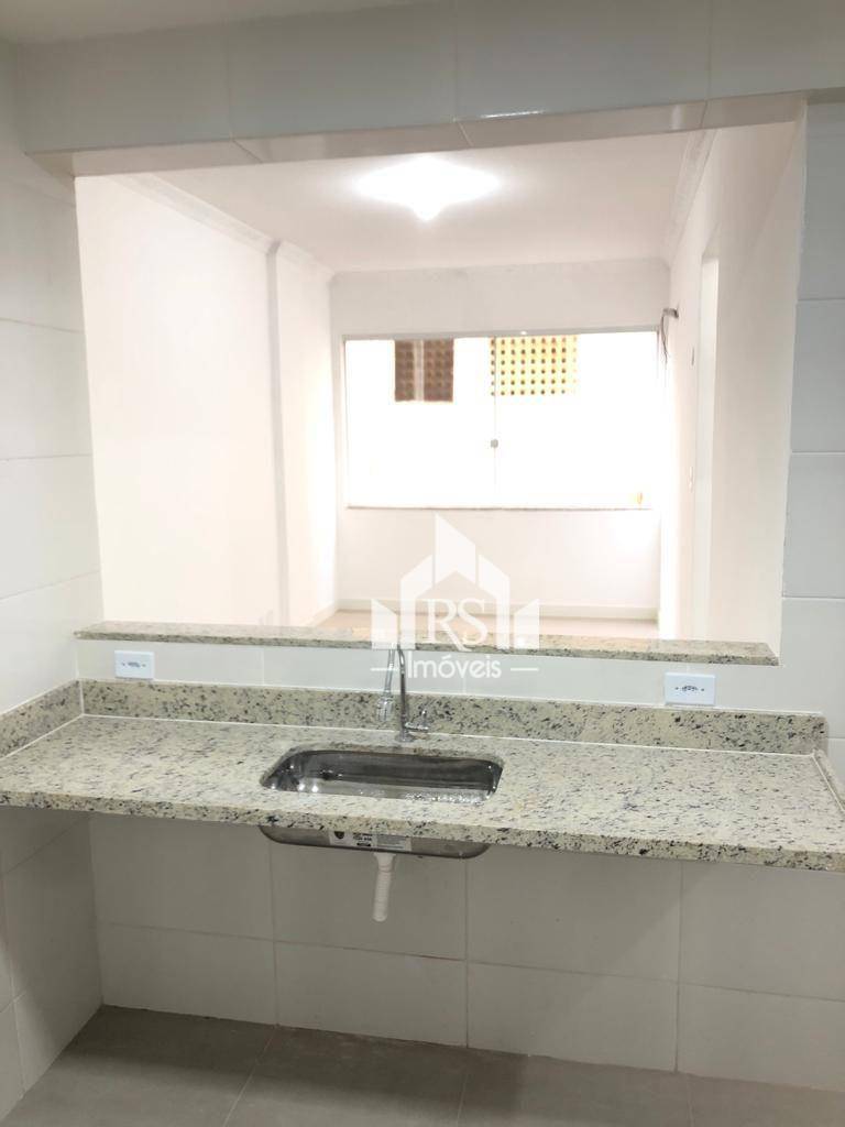 Apartamento à venda com 2 quartos, 70m² - Foto 17