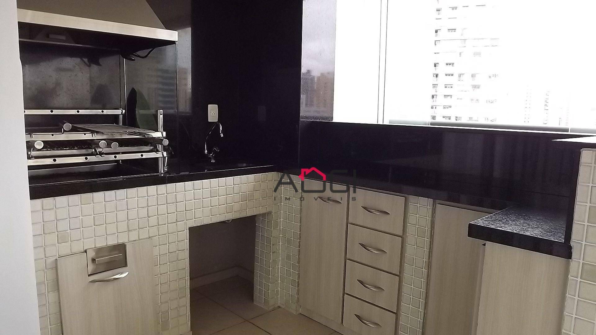 Apartamento para alugar com 4 quartos, 226m² - Foto 23