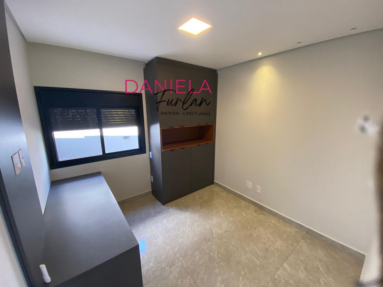 Casa de Condomínio para alugar com 4 quartos, 250m² - Foto 23