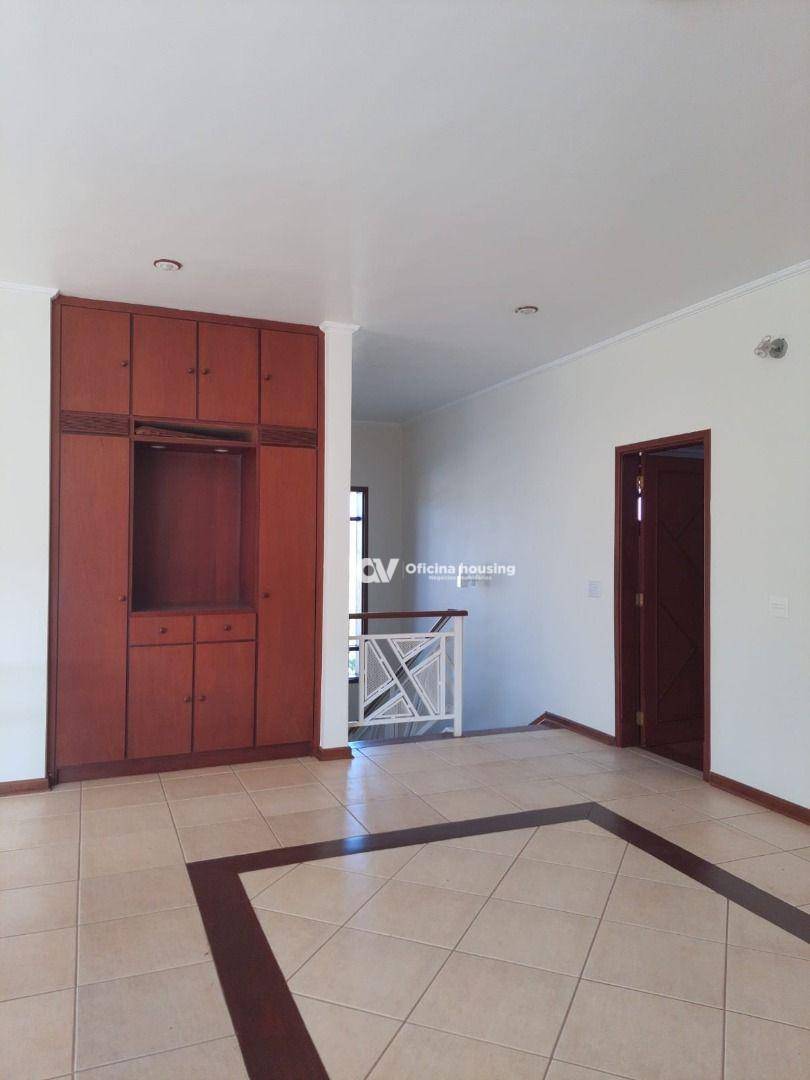 Sobrado à venda com 3 quartos, 370m² - Foto 30