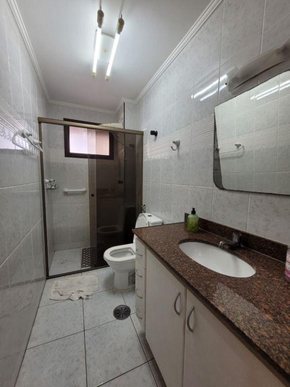 Apartamento à venda com 3 quartos, 120m² - Foto 22