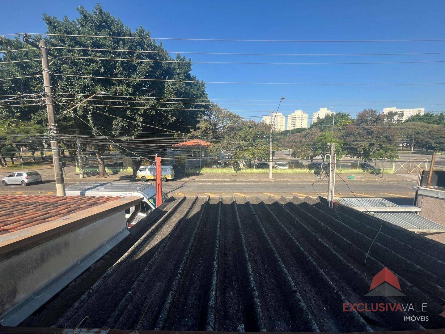 Casa à venda com 1 quarto, 130m² - Foto 15