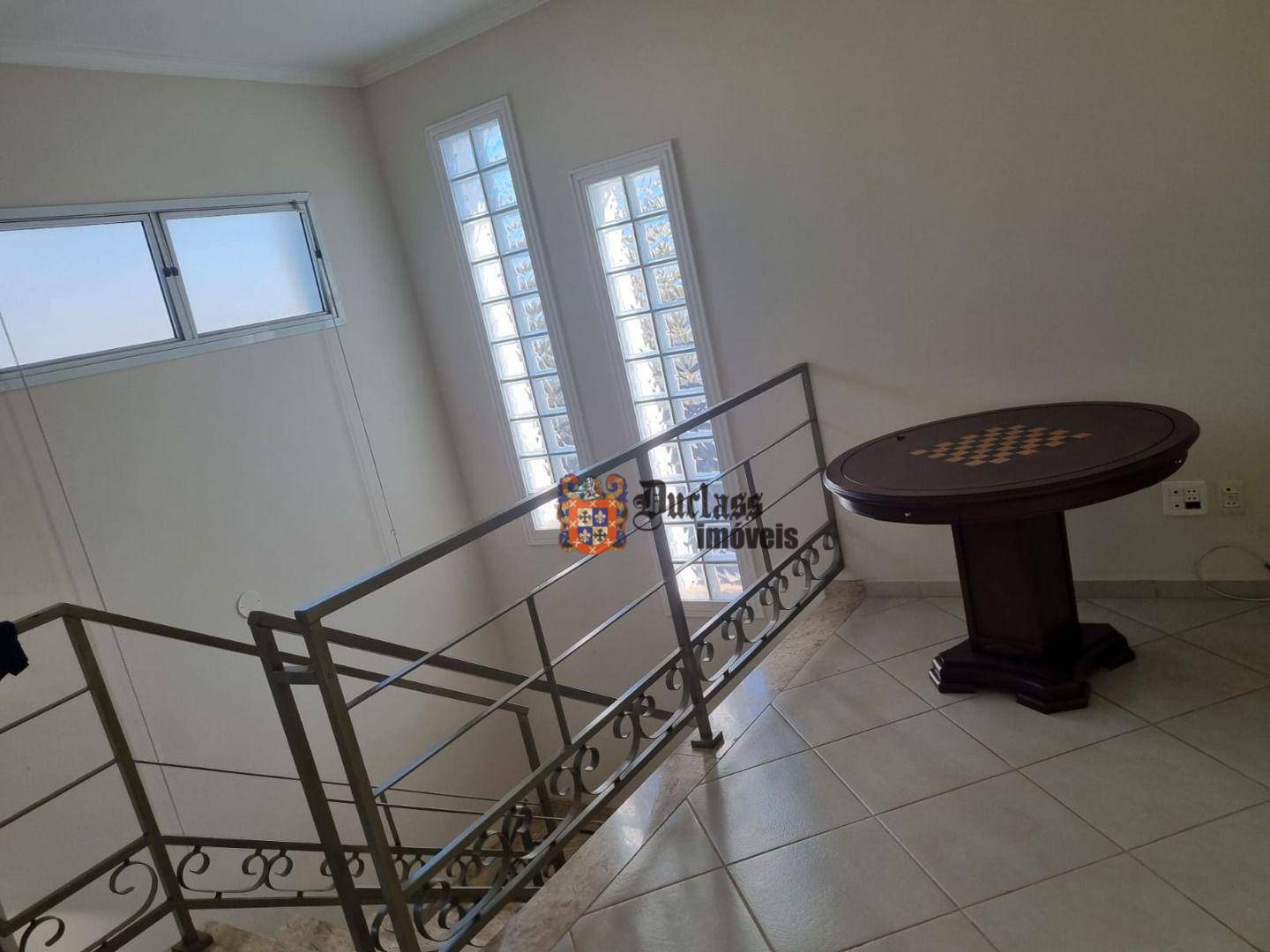 Sobrado à venda com 3 quartos, 252m² - Foto 22