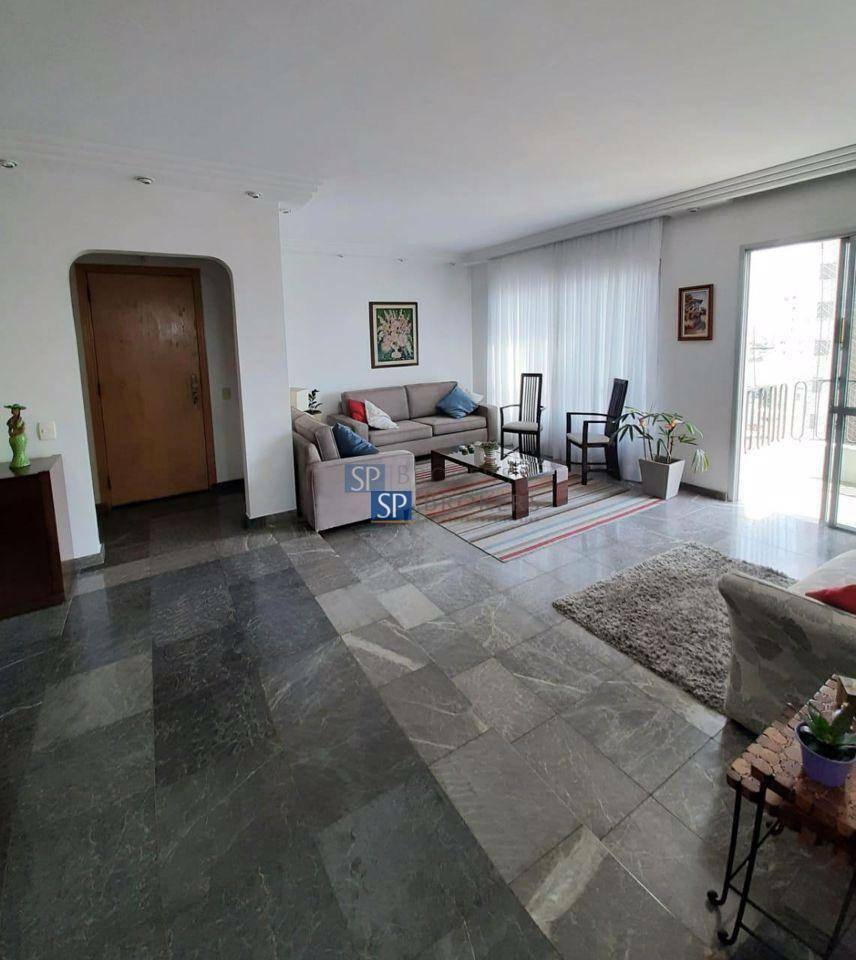 Apartamento à venda com 3 quartos, 136m² - Foto 1