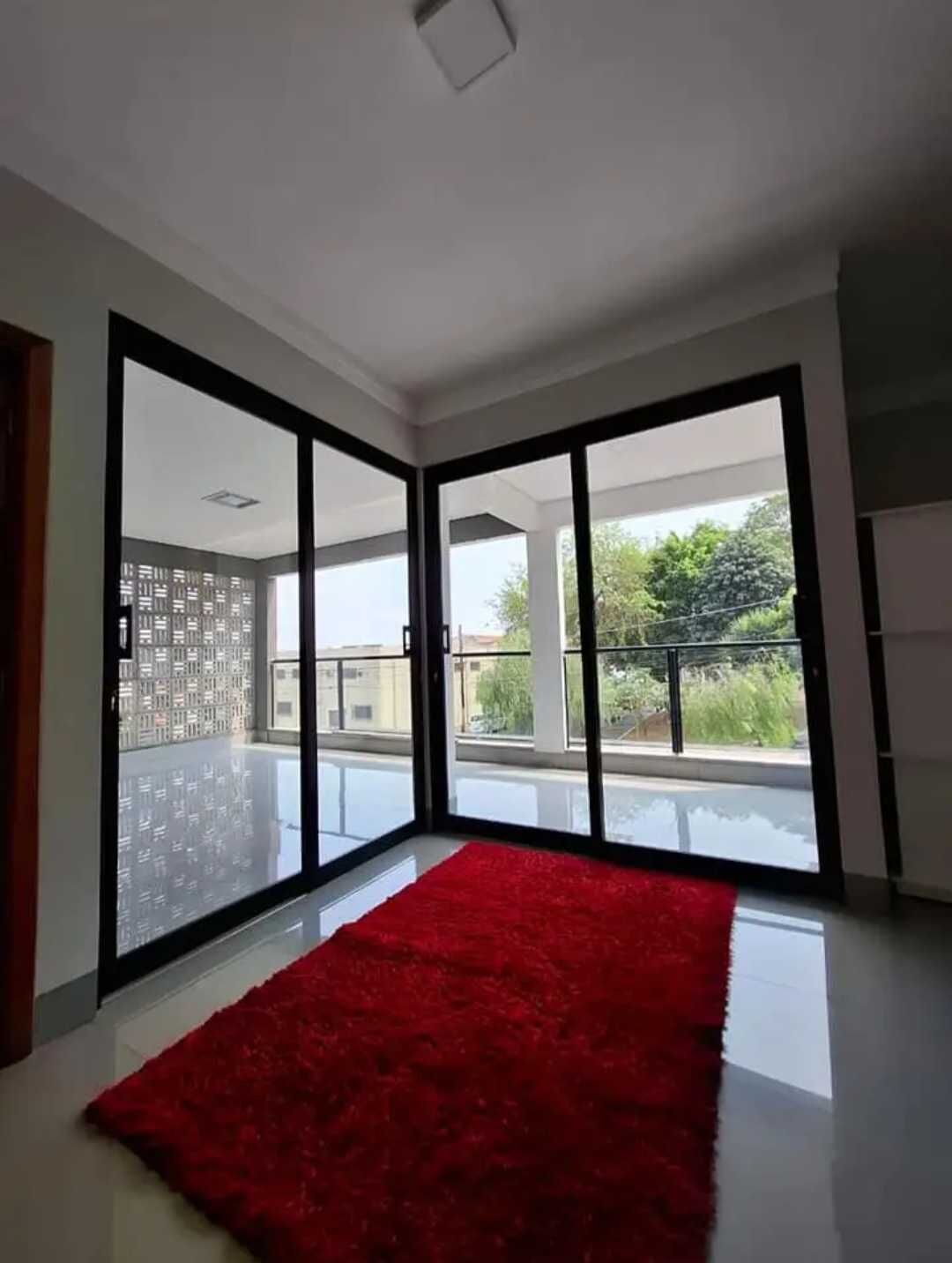 Casa à venda com 3 quartos, 250m² - Foto 25