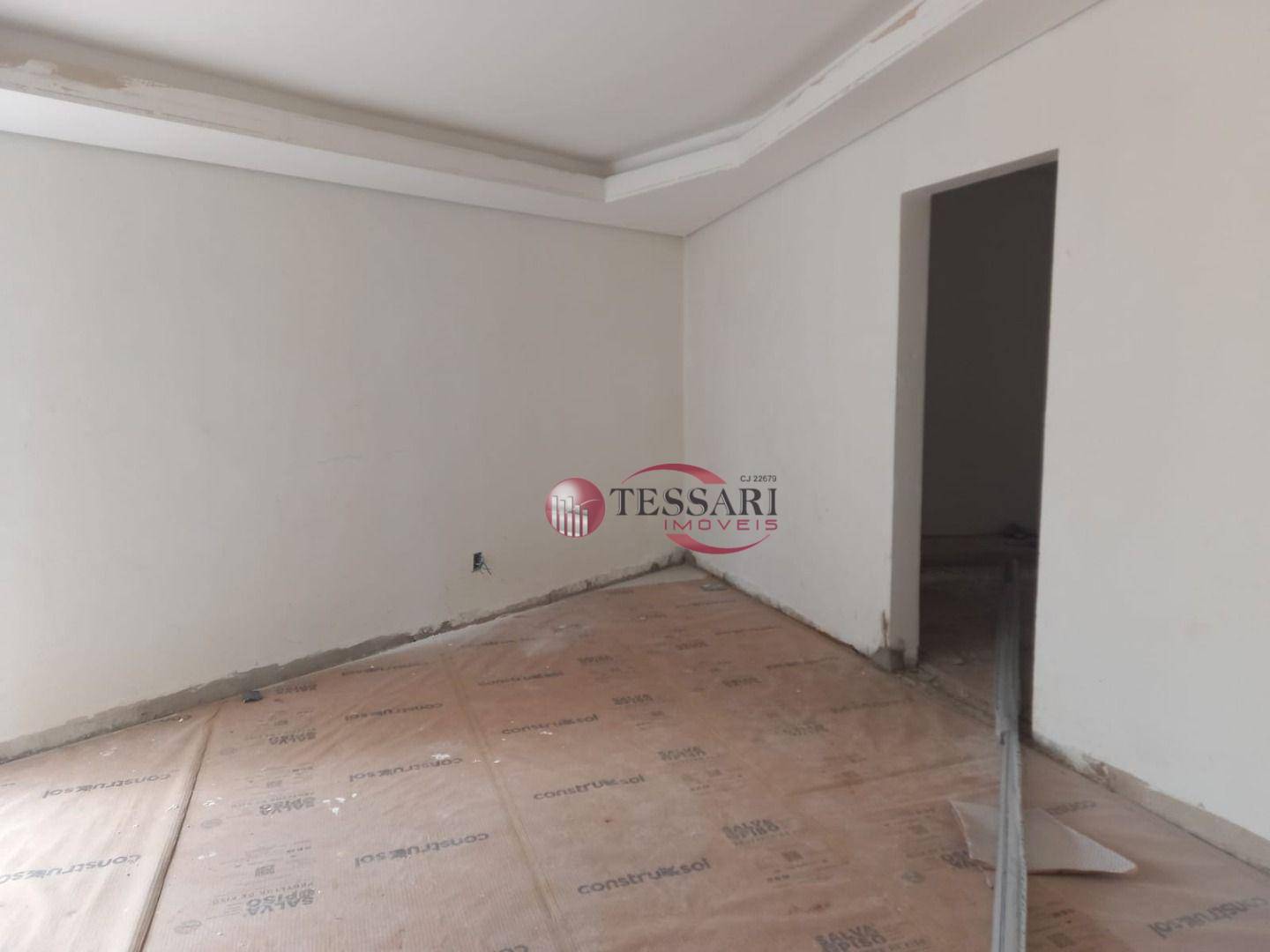 Casa à venda e aluguel com 3 quartos, 800m² - Foto 3