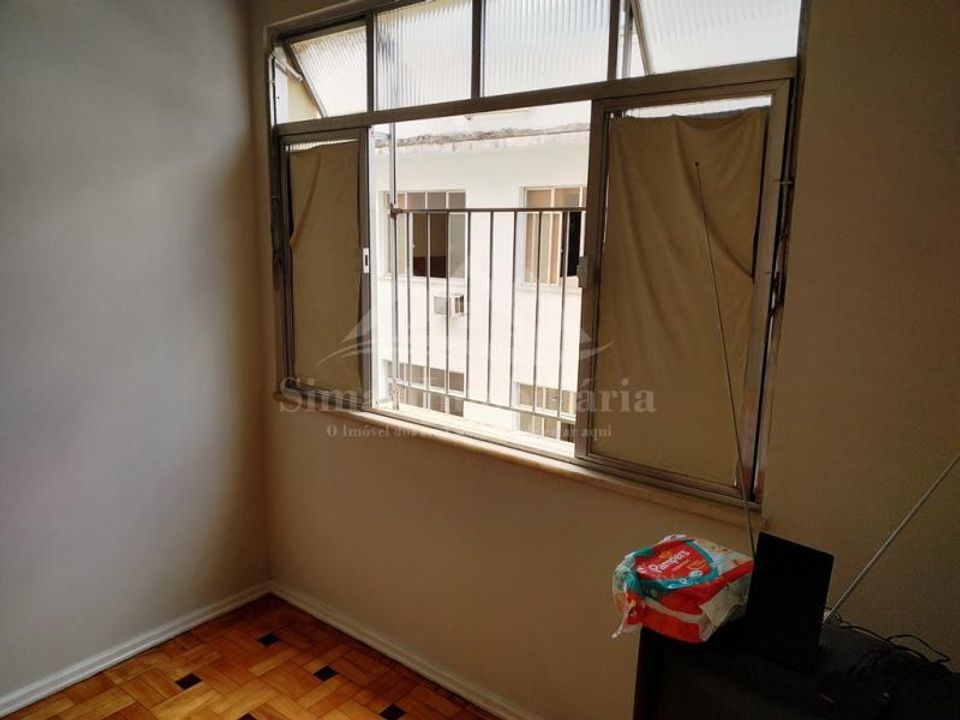 Apartamento à venda com 3 quartos, 95m² - Foto 8