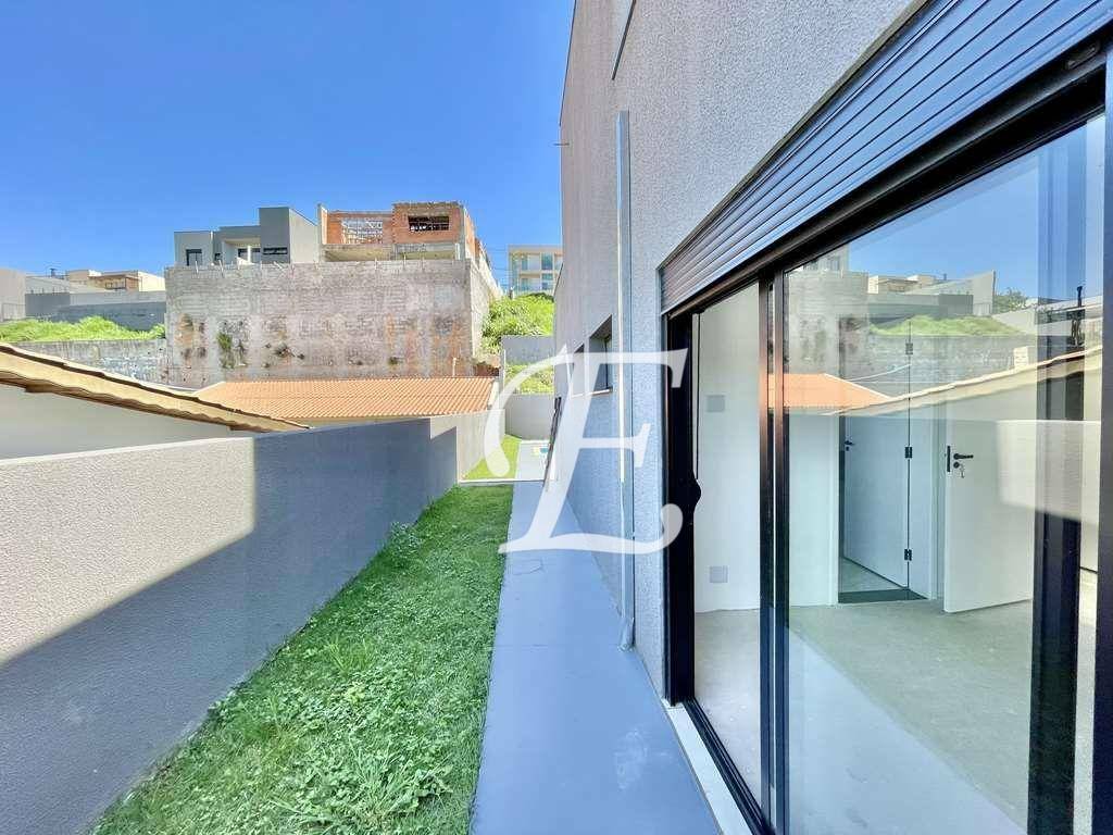 Casa de Condomínio à venda com 3 quartos, 230m² - Foto 31