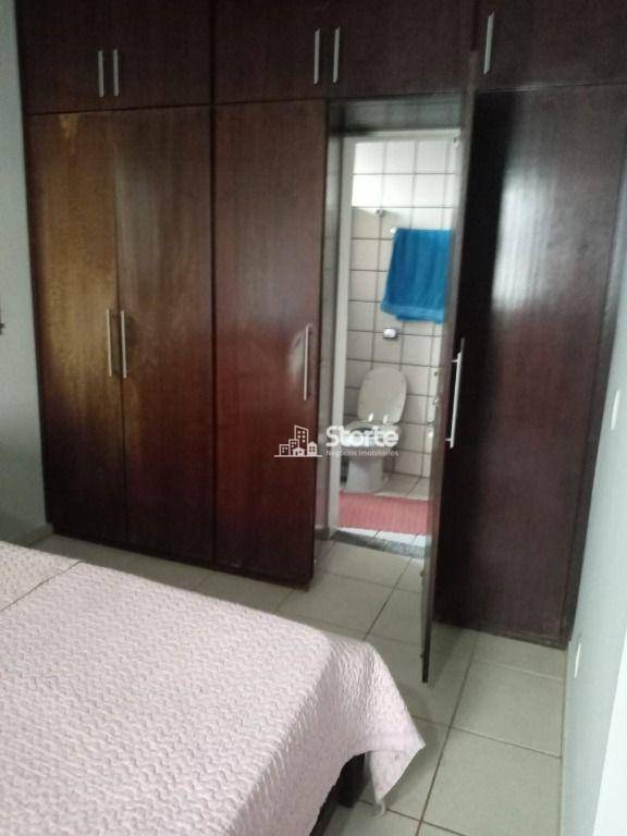 Apartamento à venda com 2 quartos, 80m² - Foto 8