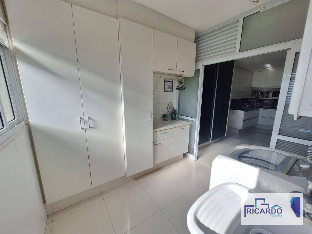 Apartamento à venda com 4 quartos, 180m² - Foto 26