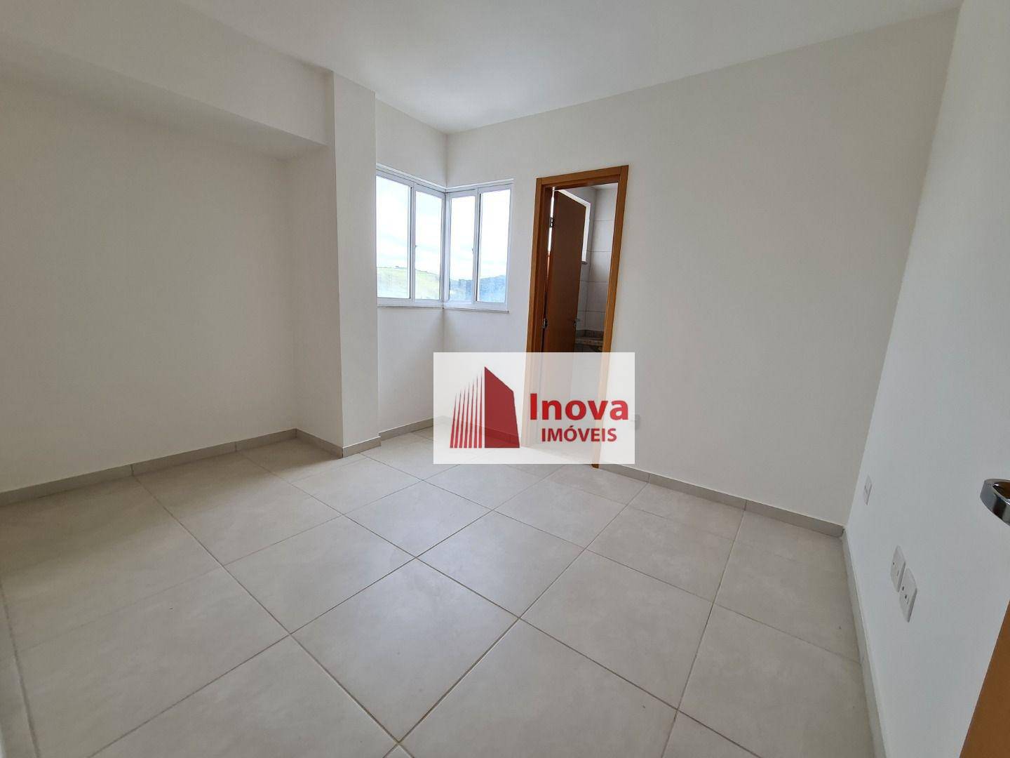 Apartamento à venda com 2 quartos, 80m² - Foto 9