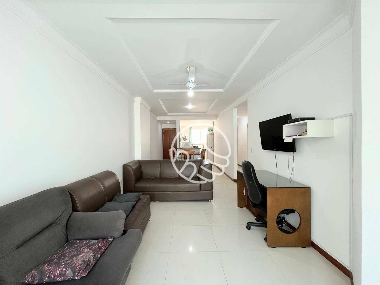 Apartamento para alugar com 3 quartos, 96m² - Foto 4