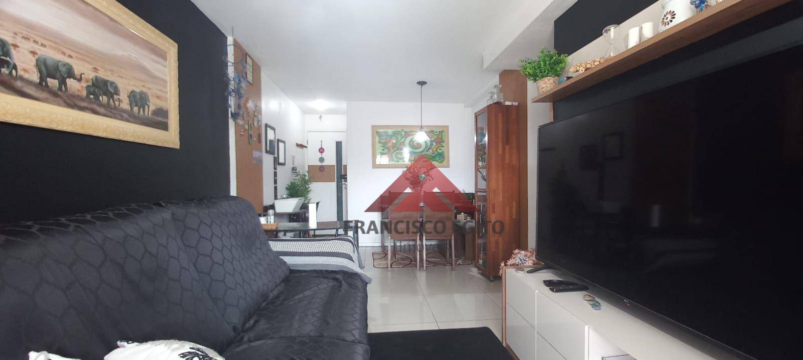 Apartamento à venda com 3 quartos, 101m² - Foto 3