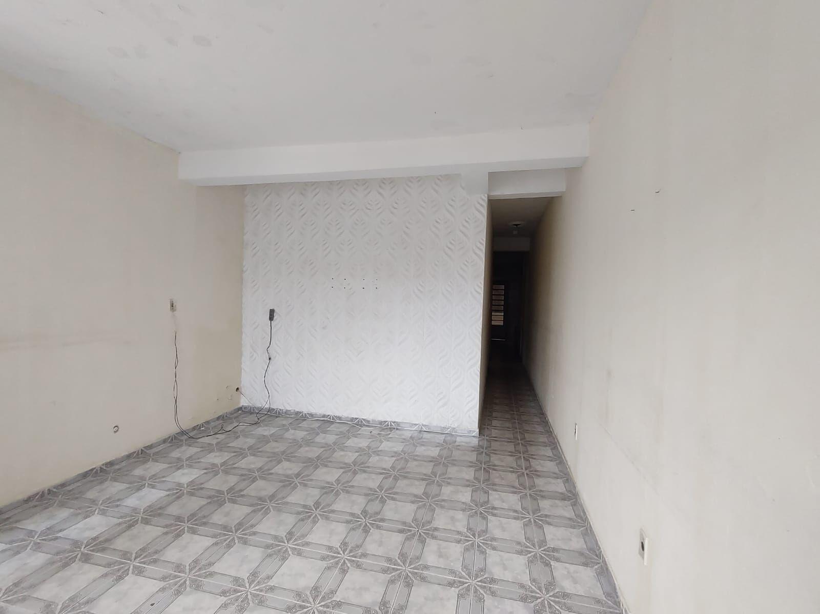 Casa à venda com 2 quartos, 241m² - Foto 18