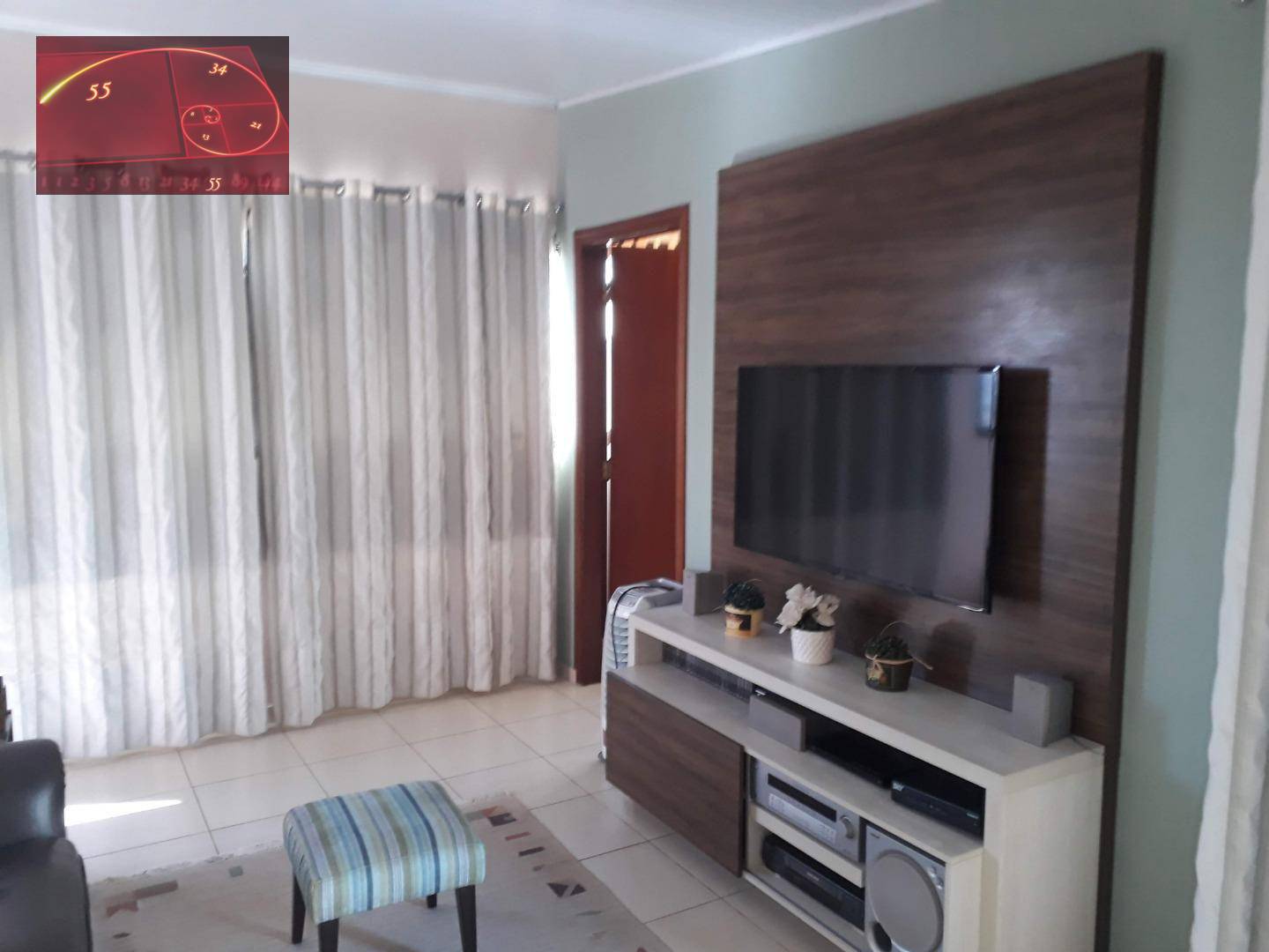 Apartamento à venda com 3 quartos, 219m² - Foto 5