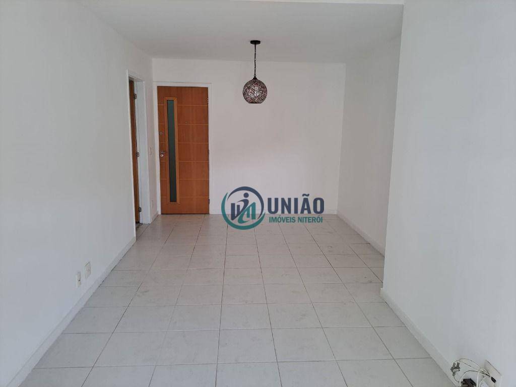 Apartamento à venda com 3 quartos, 83m² - Foto 3