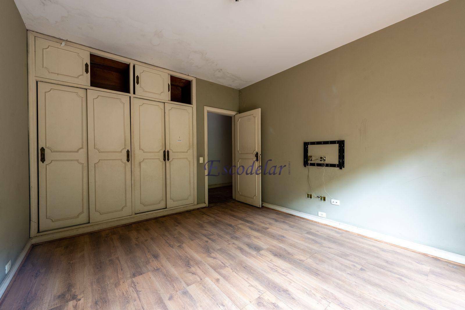 Casa à venda com 4 quartos, 400m² - Foto 21